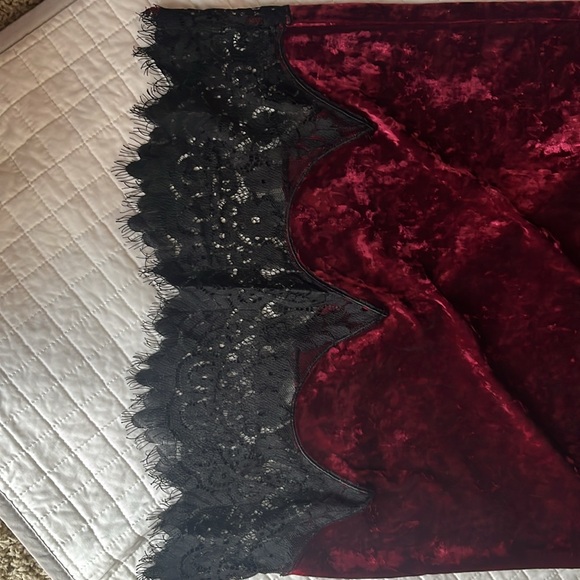 Ark nc. Velvet/velour-like skirt - Picture 3 of 3